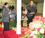 <p>

<B>
27-11-10 அன்று ரொறன்ரோவில் நான்கு நேர நிகழ்வுகளாக நடைபெற்ற  மாவீரர் நாள் நிகழ்வின் படத்தொகுப்பு:
</B>

</P>