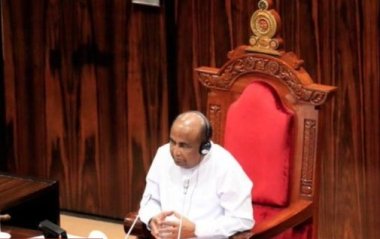 

The Business Committee of Parliament has decided to debate the no-confidence motion on Speaker Mahinda Yapa Abeywardane on March 19 and 20.

The vote on the no-confidence motion will be taken up at 4.30 pm on the 20th.


