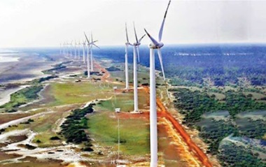 


The Ministry of Power and Energy and the CEB have called for proposals on International Competitive Bidding (ICB) for a 50MW Wind Farm facility in Mannar, Power and Energy Minister Kanchana Wijesekara said today.


