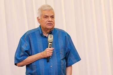
President Ranil Wickremesinghe has convened a party leaders meeting on Monday to discuss the International Monetary Fund's proposals with its high level delegation, the President's Media Division (PMD) said.
 

