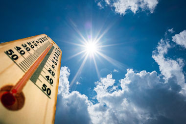 
The Department of Meteorology has issued a Heat Index Advisory for the North-western, Southern and North-central provinces and the Monaragala, Ratnapura, Mannar, Vavuniya, Mullaitivu and Trincomalee districts.



